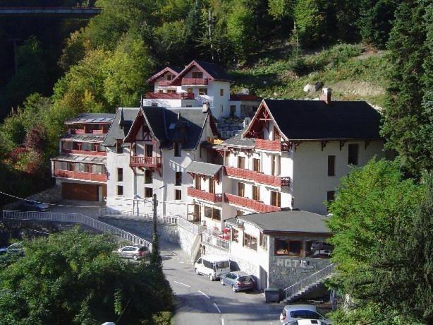 Hotel Les Chalets Brides-les-Bains Εξωτερικό φωτογραφία