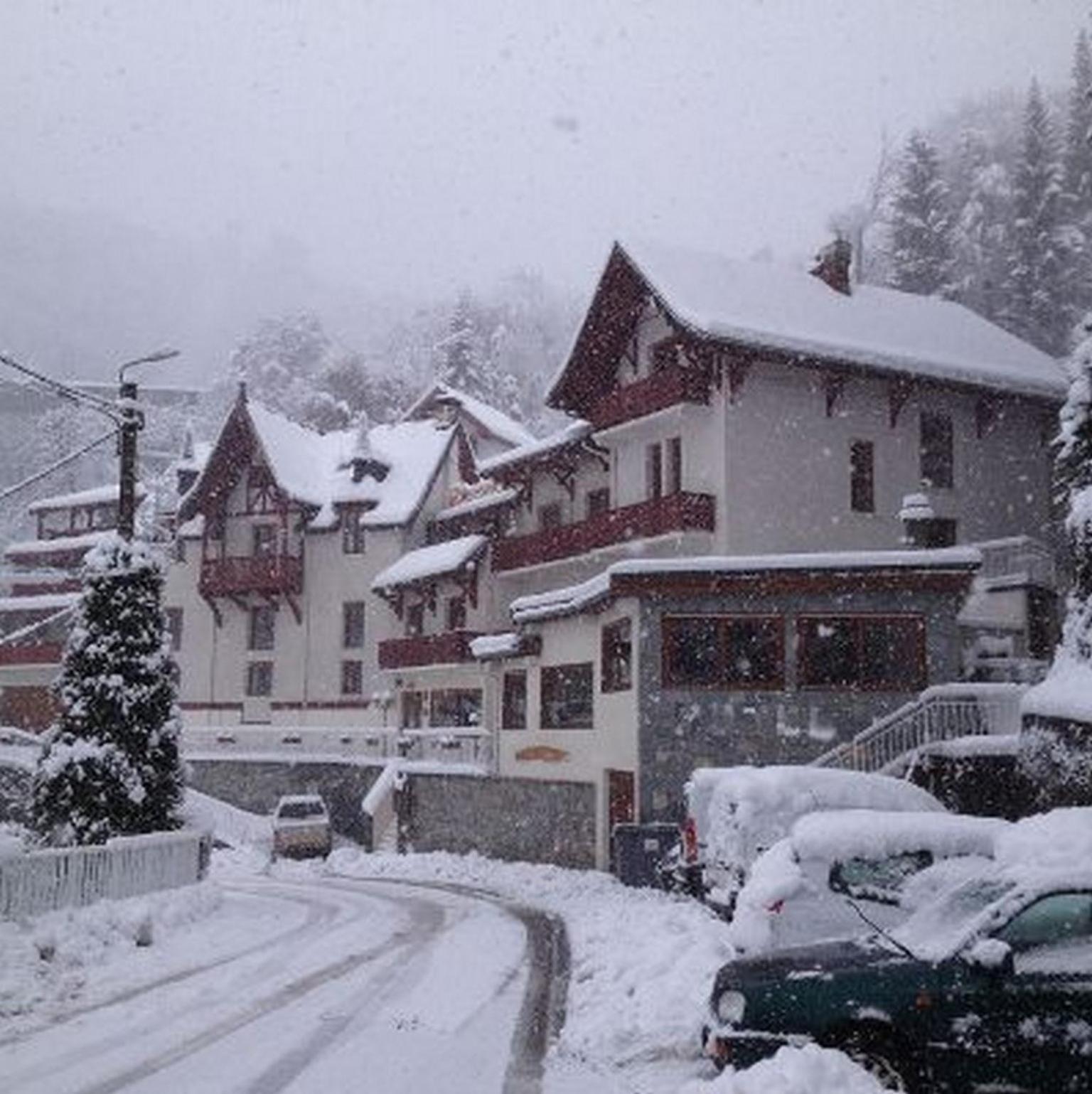 Hotel Les Chalets Brides-les-Bains Εξωτερικό φωτογραφία