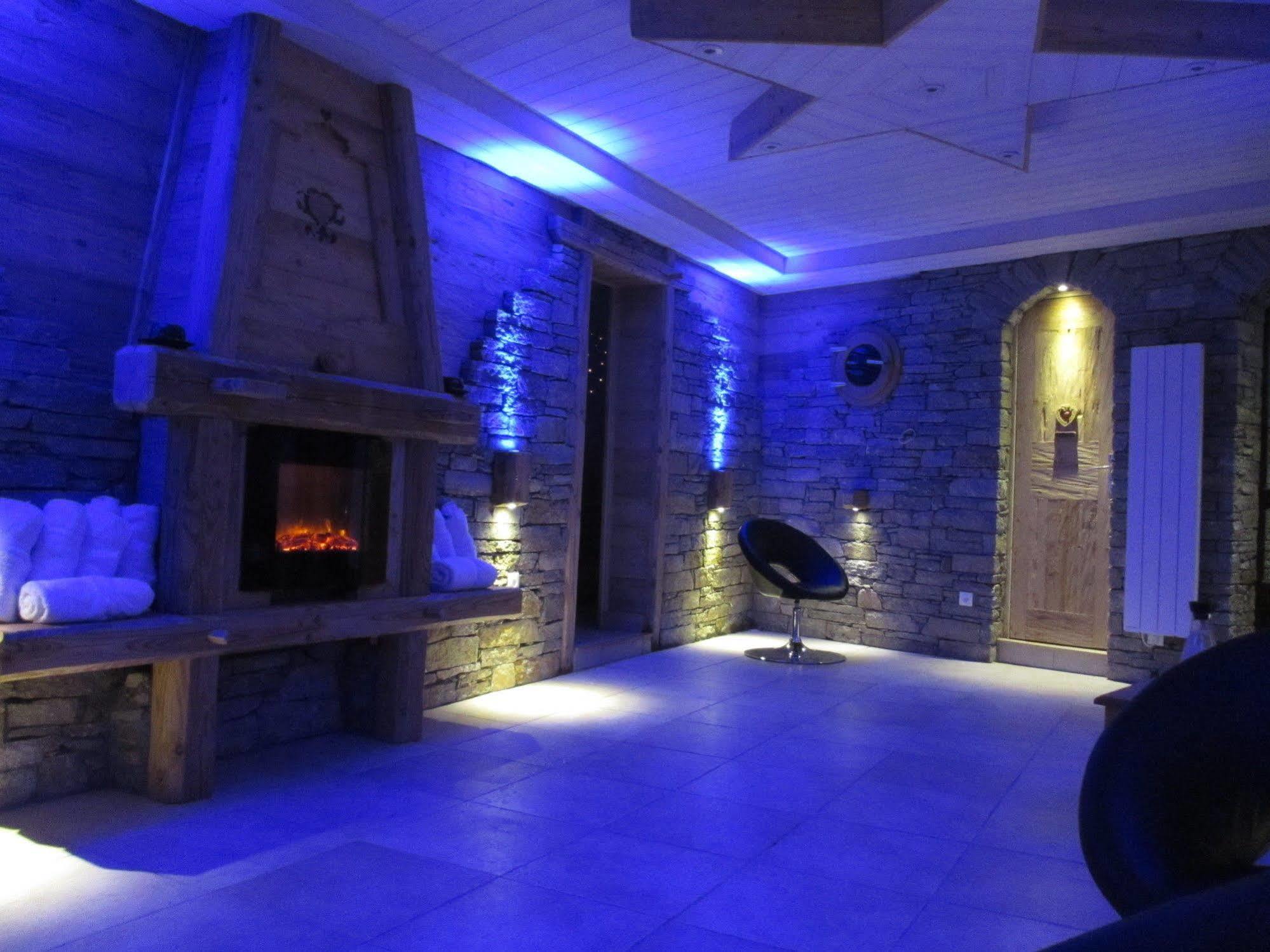 Hotel Les Chalets Brides-les-Bains Εξωτερικό φωτογραφία